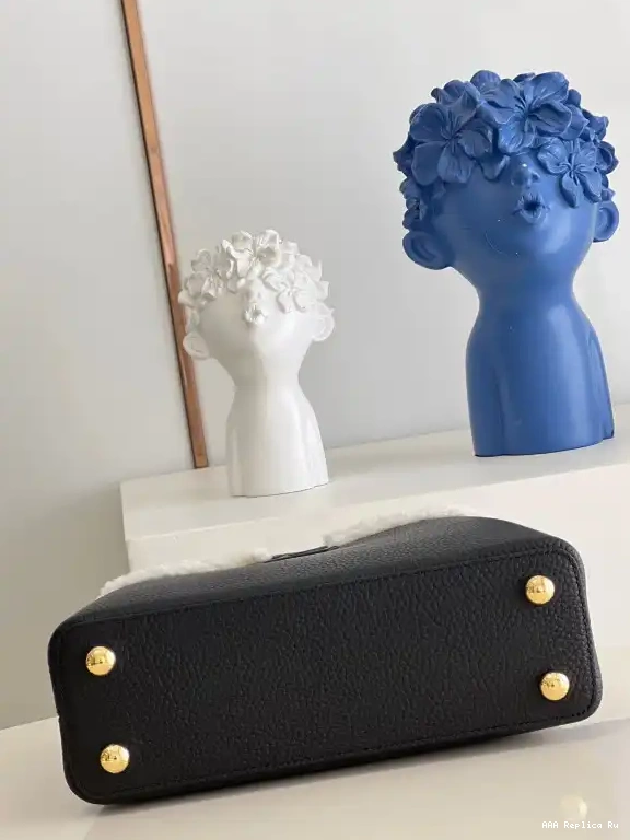 AAA Pruses Bags LOUIS BB CAPUCINES VUITTON 0704